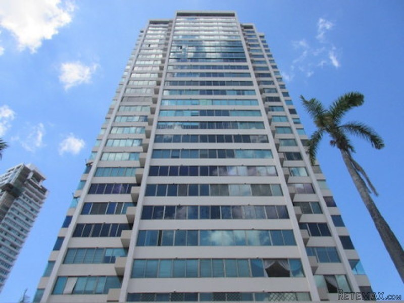 Apartment for sale in CERROMAR - One..