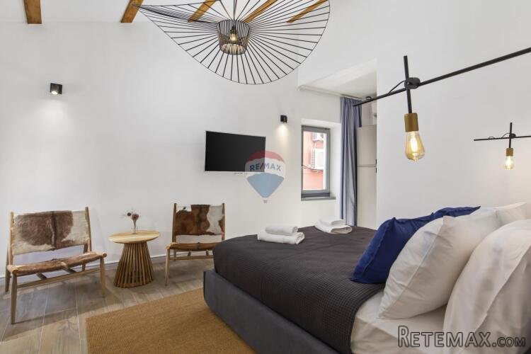 Istra- Rovinj- obnovljena kamena kuća sa 6 soba! INVESTICIJS - 3