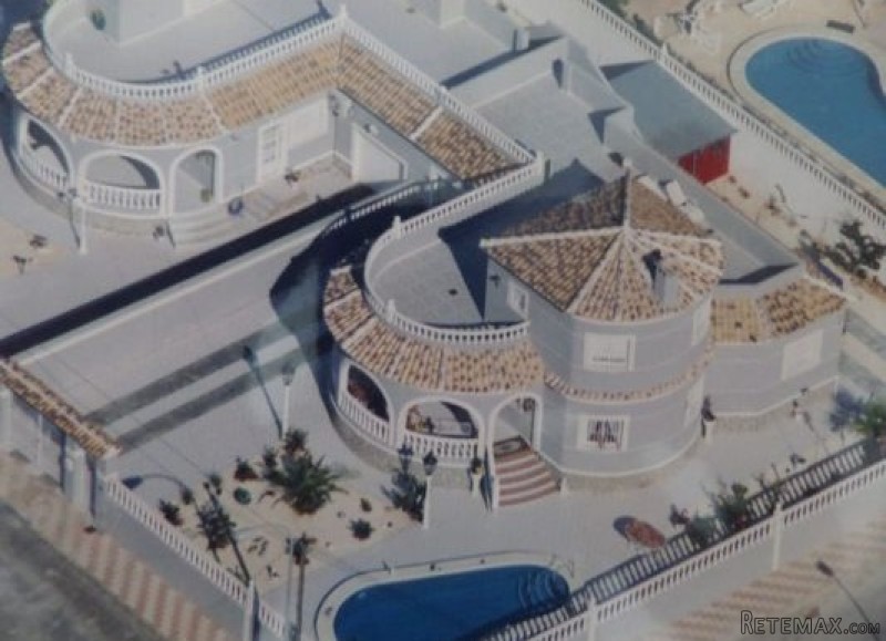 Detached Villa In San Luis, Torrevieja..