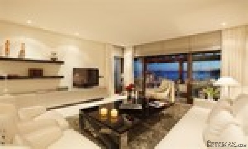 Apartment For Sale In Estepona..