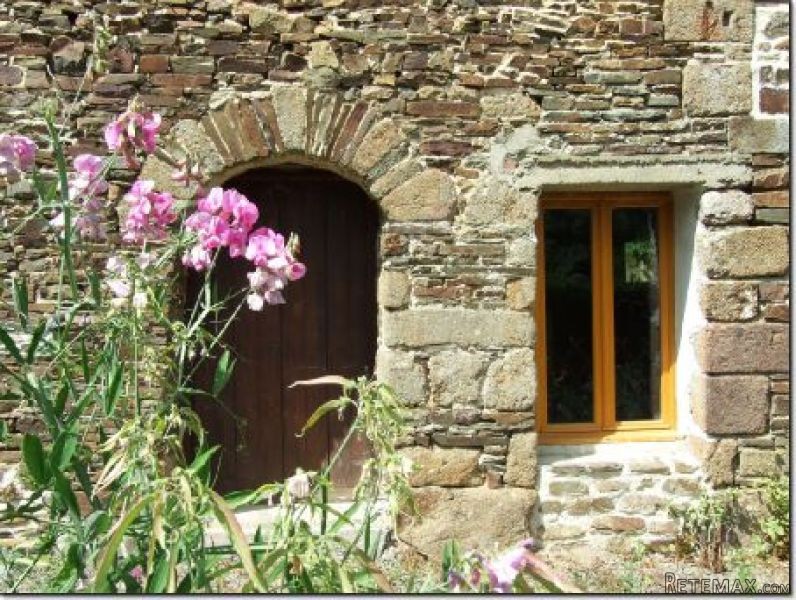 Delightful Quietly Located Rural House - 2
