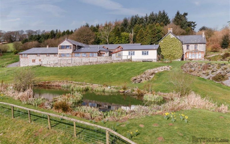Lower Chapel, Brecon, Powys
