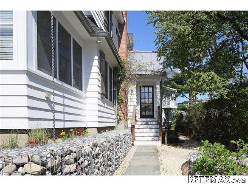 4 bedroom House For Sale: 22 ROWAYTON.. - 2