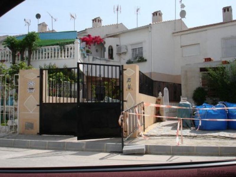 2 Bedrooms - Chalet - Alicante - For..