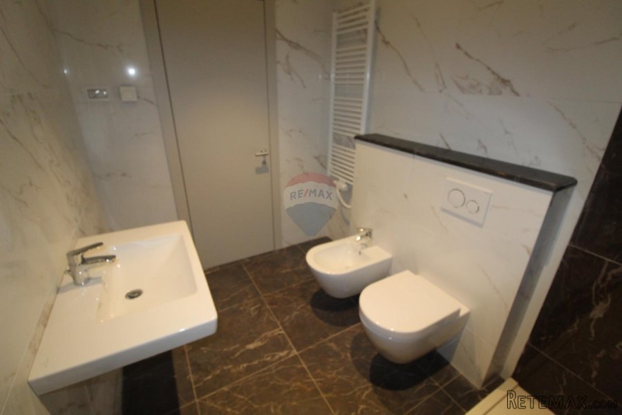 OPATIJA CENTAR - trosobni stan, novogradnja - 8
