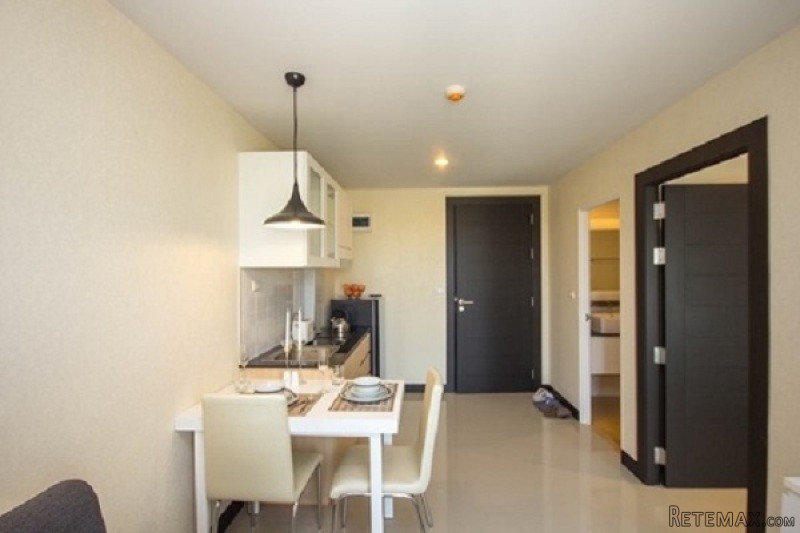 Beautifully 1 Bed Condo At The 88 Condo.. - 2