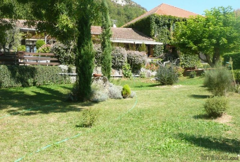 Character Property With Beautiful Views..