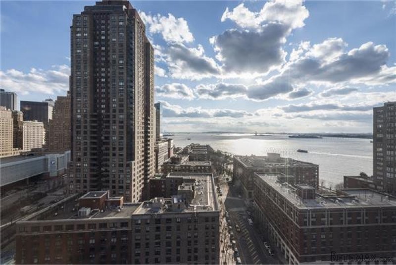 2 Bedrooms - Condo - New York State -.. - 2