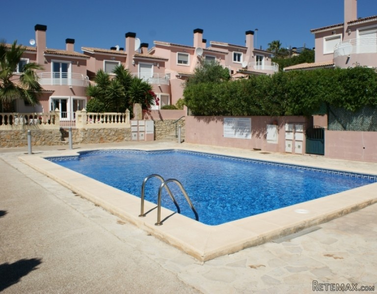 3 Bedroom Villa For Sale, Gata De..