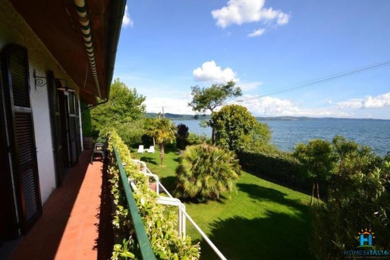 House with beach on Lake Bolsena - 2