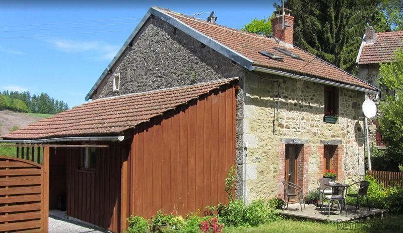 3 Bedroom Cottage For Sale - 2