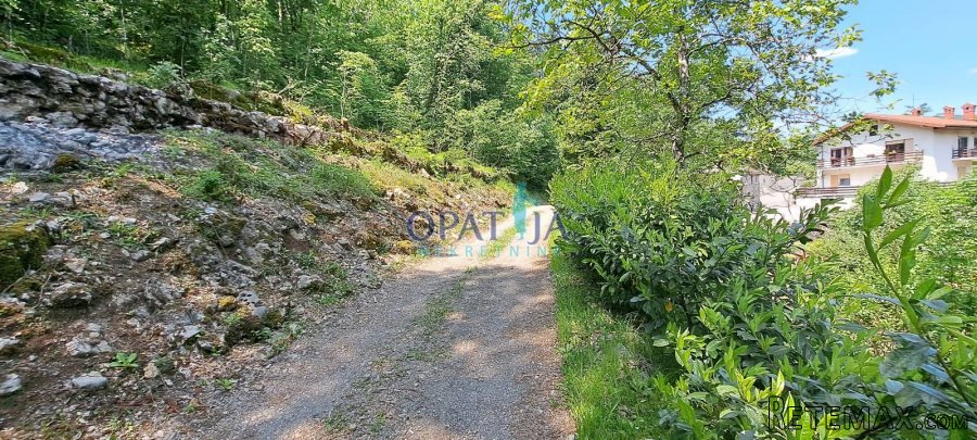Zvoneća - građevno zemljište u centru naselja - 2
