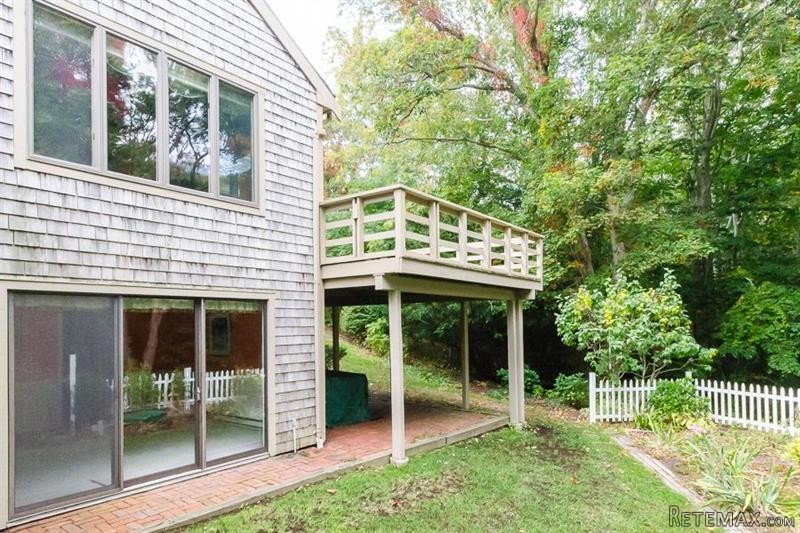 2 bedroom Flat For Sale: 2 Landfall..