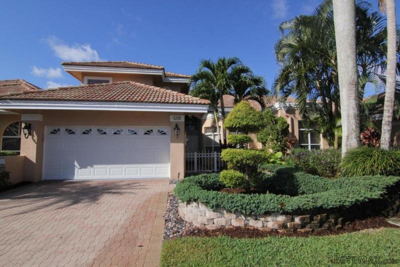 5218 Windsor Parke Dr #12, Boca Raton..