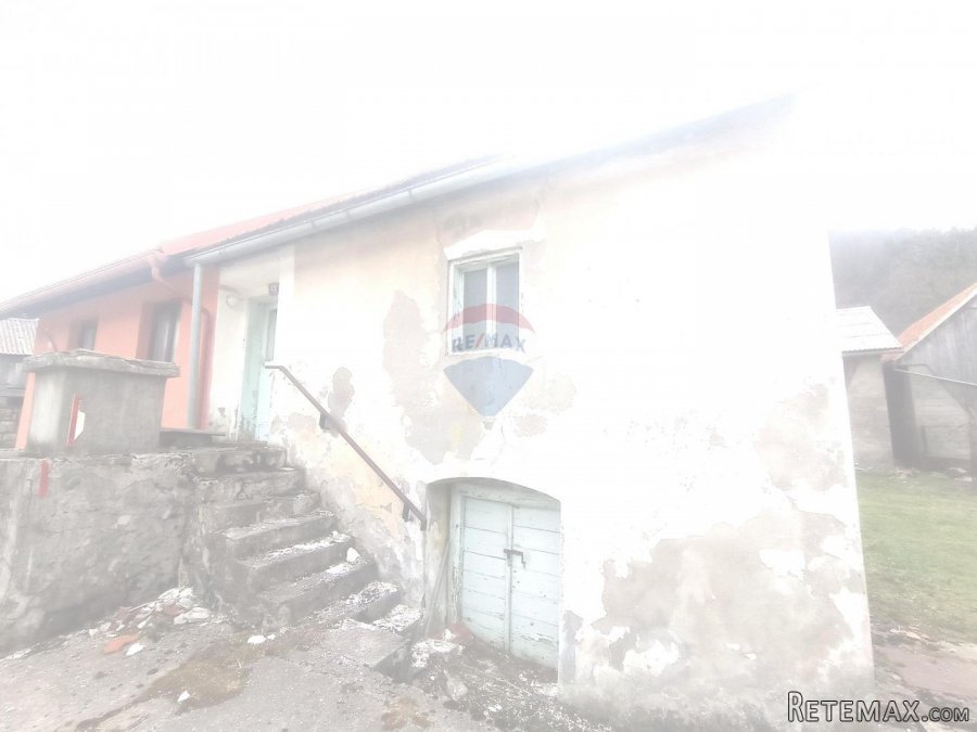 Lika,Drežnica,dvojna kuća sa zemljištem 25200 m2 - 3