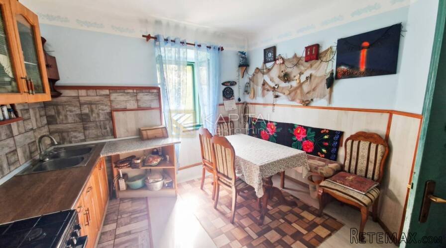 Mlaka, 1.kat, dvosoban stan, 56 m2 - 3
