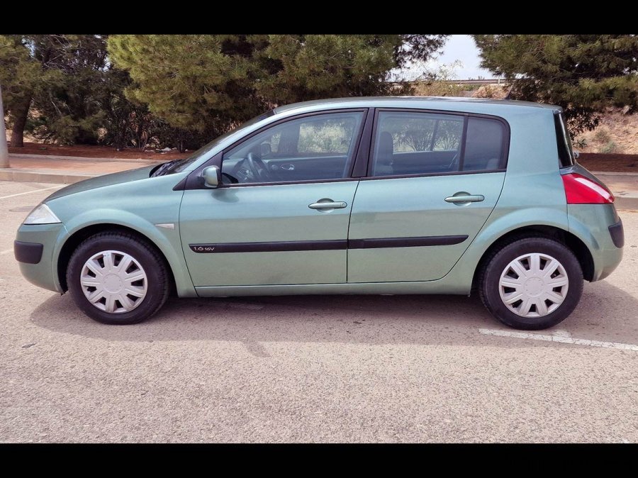 Renault Megane 1.6 - 3