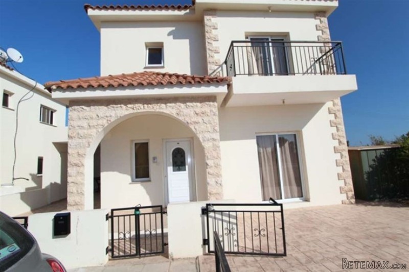 House Detached - For Sale - 3 Bedrooms - 2