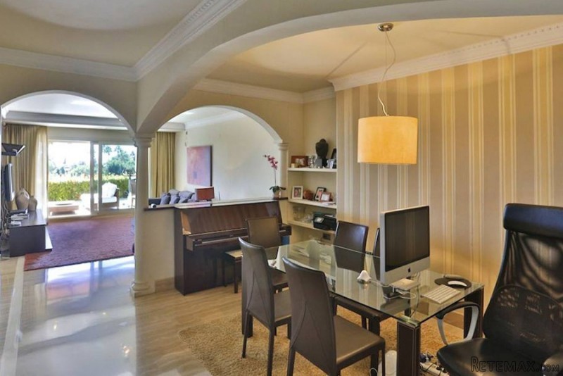 Luxury Apartment in Prestigious..