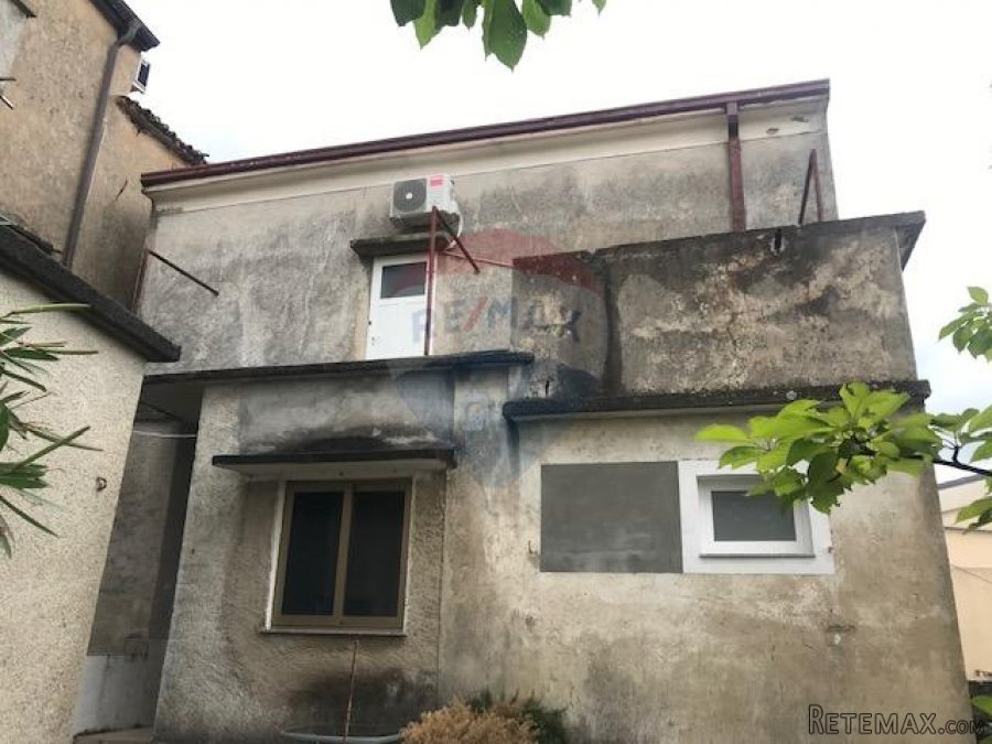 Otok Krk, Dobrinj, autohtona samostojeća kuća, 150 m2, s pog - 4