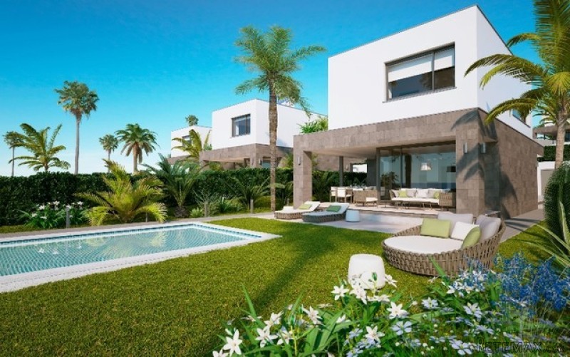 3 Bedrooms - Villa - Cadiz - For Sale