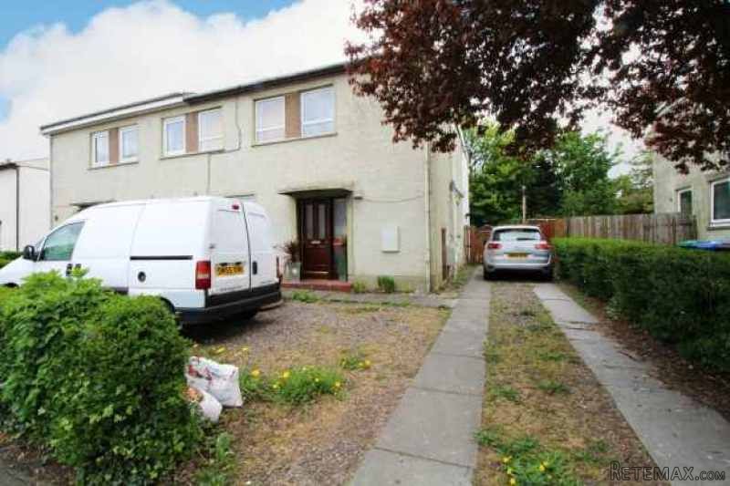 5 bedroom, Semi-detached House house..