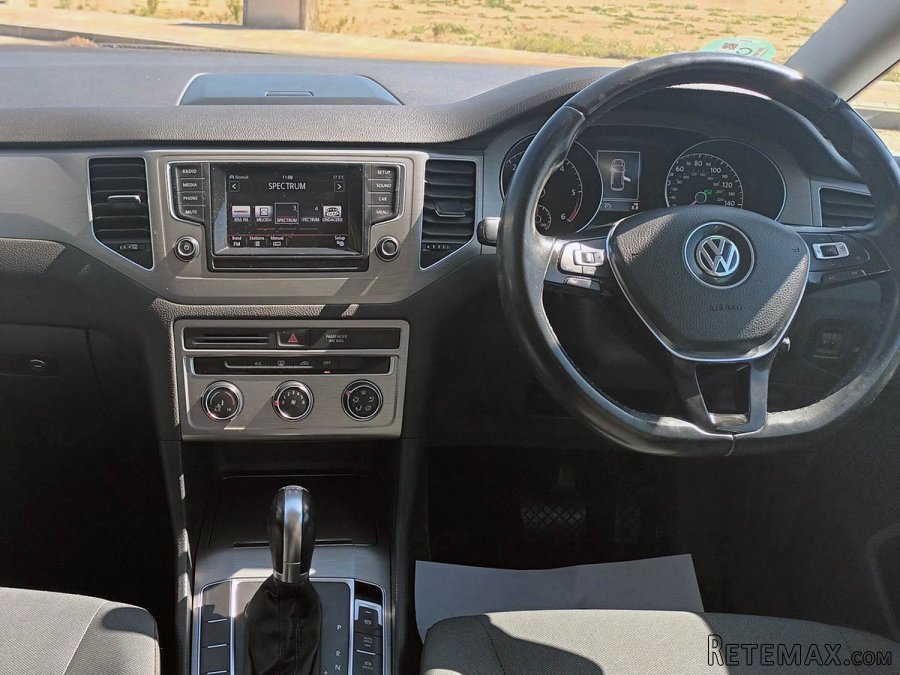 Volkswagen Golf VI 1.6 TDI - 5