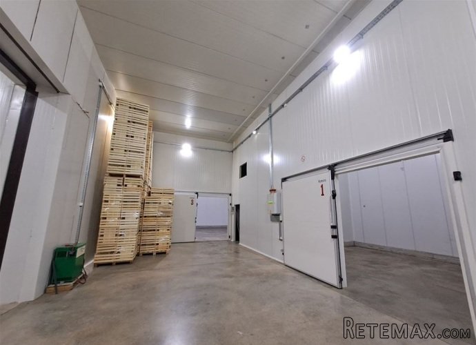 Hladnjača od 1000m2 Čačak-Viljuša - 6