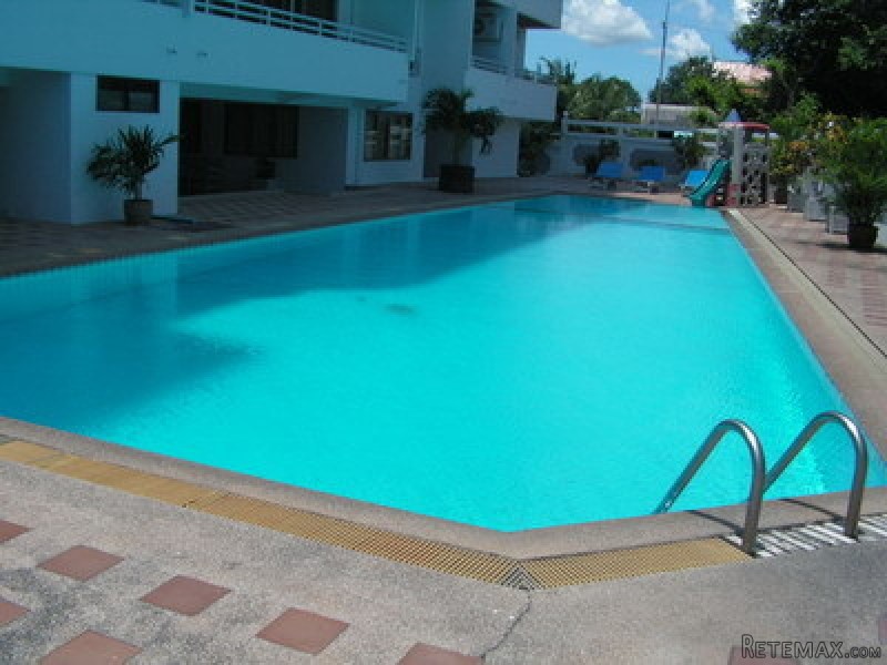 Renovated 2-bedroom condo Somphong, Na.. - 2