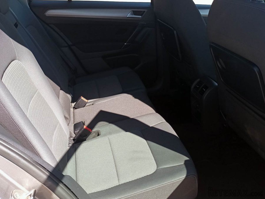 Volkswagen Golf VI 1.6 TDI - 7