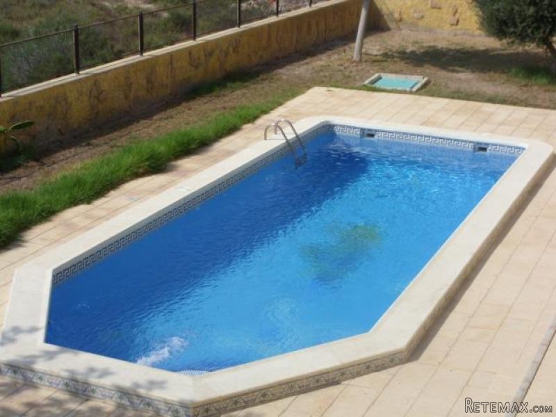 Bargain buy apartment in La Murada.. - 2
