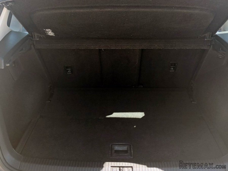 Volkswagen Golf VI 1.6 TDI - 8
