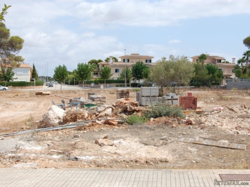 Building Plot In Puig De Ros