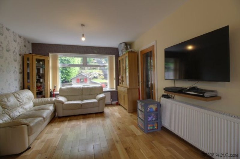 3 bedroom, Semi-detached House house.. - 2