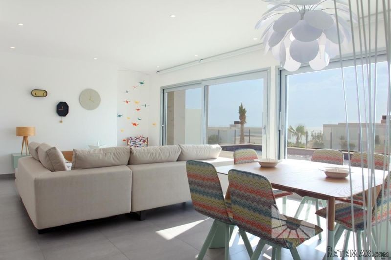 3 Bedrooms - Villa - Alicante - For Sale