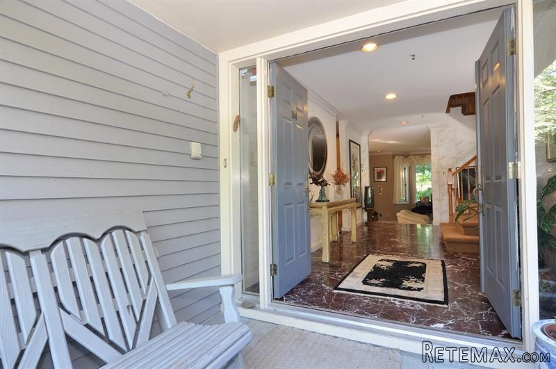 3 bedroom House For Sale: 164 Boulder.. - 2