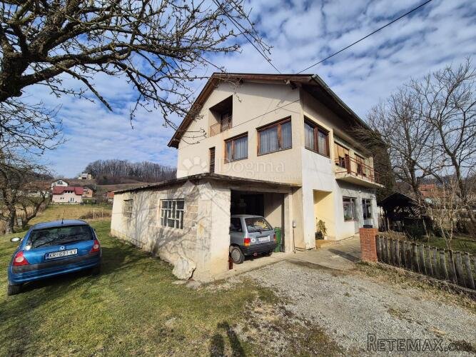 Kuća sa ogromnim potencijalom svega 600m od strogog centra Z