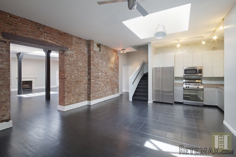 4 bedroom PentHouse For Sale: SPEARS.. - 2