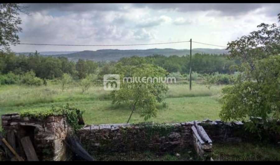 Istra, Oprtalj, 160m2, kamena kuća s velikom okućnicom - 6