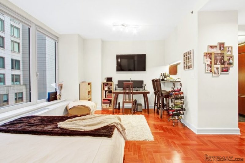 Condo - New York State - For Sale