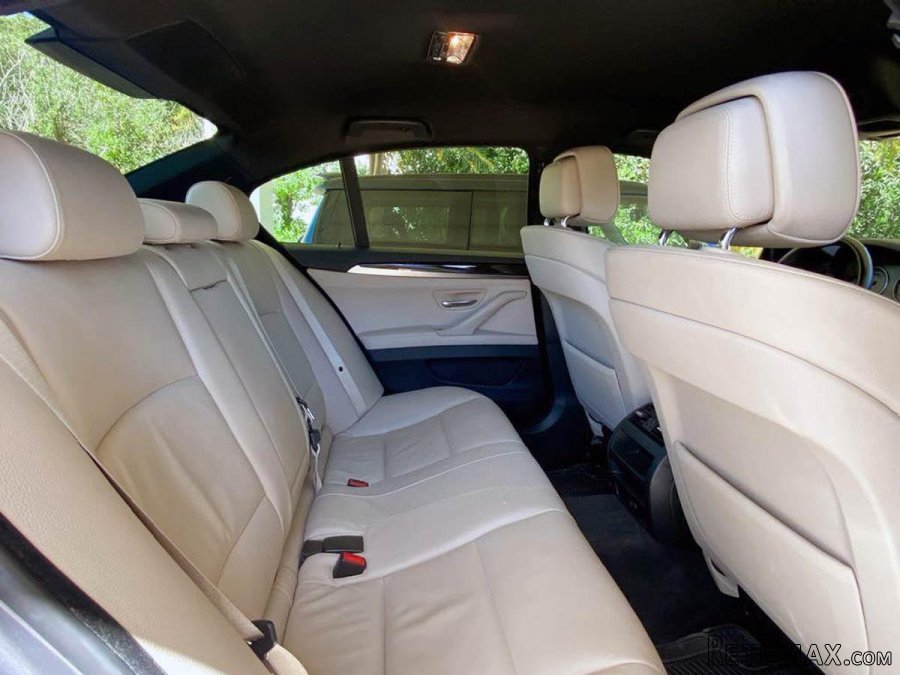 BMW series 5 520D M-Sport - 8