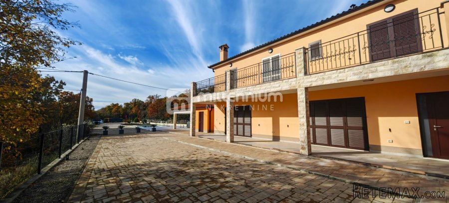 Istra, Rabac, samostojeća kuća s bazenom i velikom okućnicom - 2