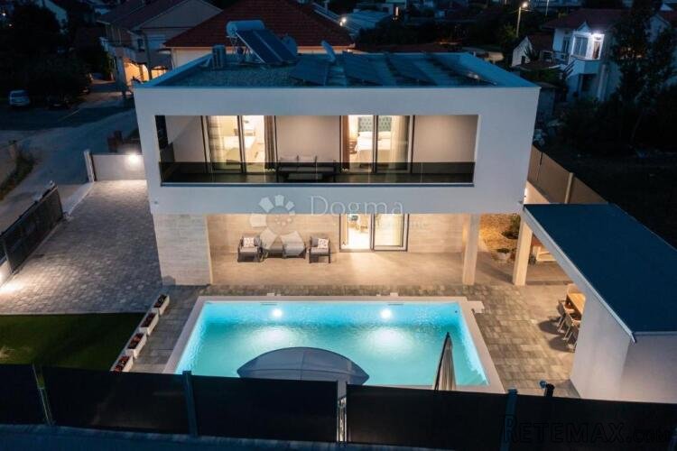 Kuća blizu mora - 2