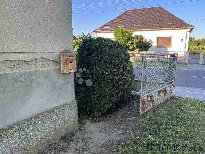 KUĆA ZA RUŠENJE I VELIKO GRAĐEVINSKO ZEMLJIŠTE - 2