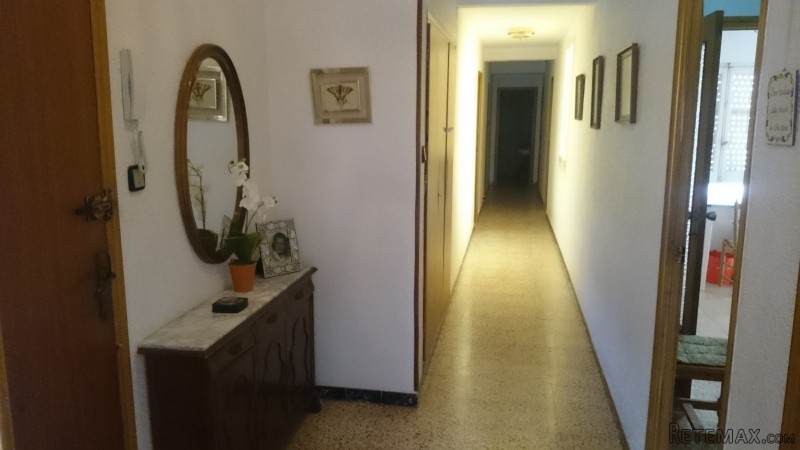 Ref. 8602, Spacious 3 Bed Apartment.. - 2