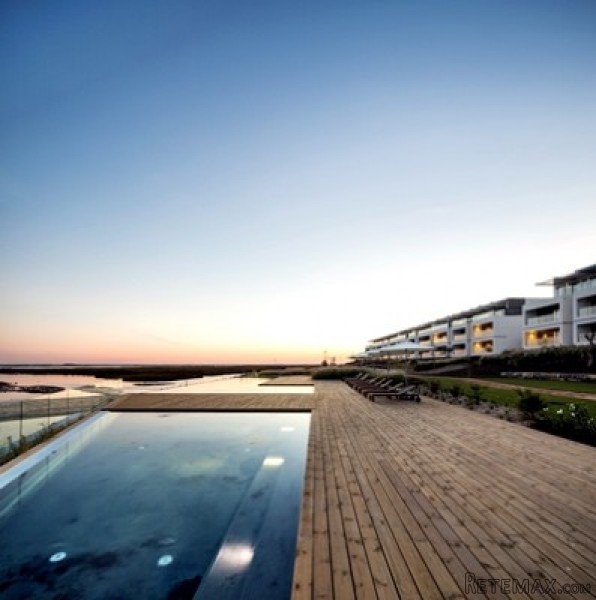 Contemporary 2 Bedroom Penthouse With.. - 2