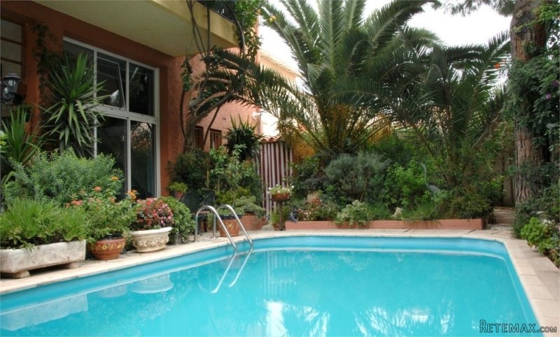 Superb Townhouse With Pool And Garage.. - 2