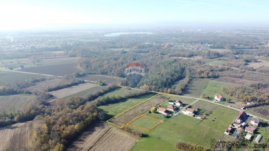 Velika Gorica, Ribnica, građevinsko zemljište 5101m2 - 2