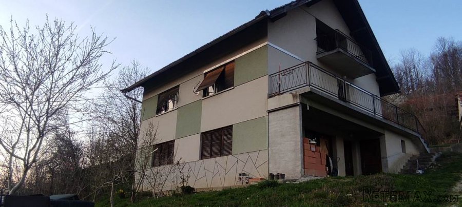 Prodaje se kuća s građevinskimzemljištem - 3