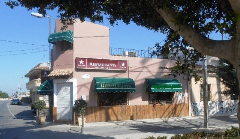 RS136, Freehold sale of Spanish..